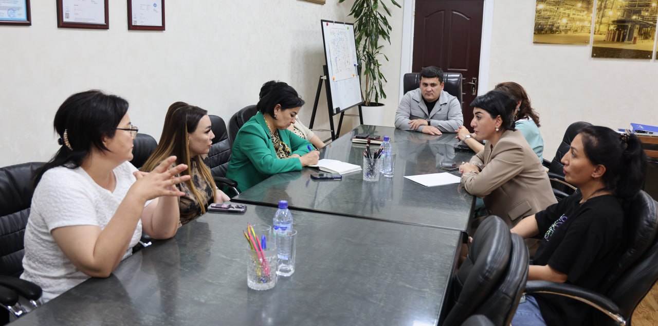 Jinsiy qarindosh Sexnarod uy qurilishi video